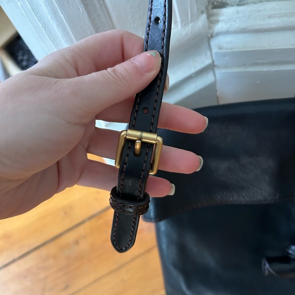 Dooney & Bourke Medium Florentine Black Leather Toggle Crossbody - Picture 2 of 7